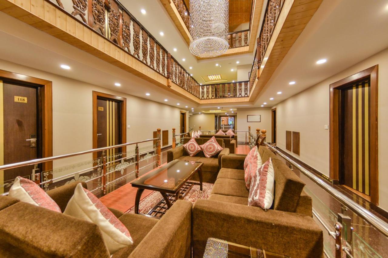 Royal Hillton Pahalgam Hotel Exterior photo