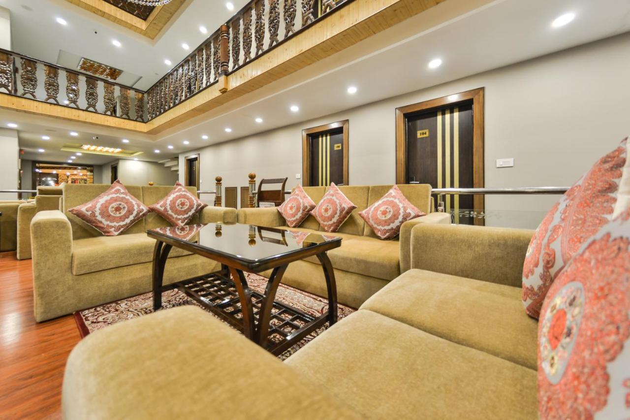 Royal Hillton Pahalgam Hotel Exterior photo
